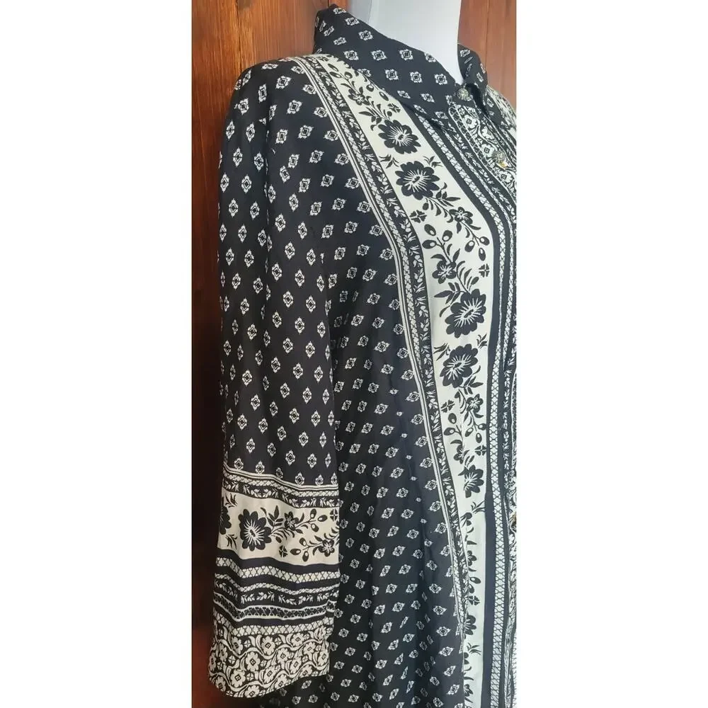 Cyrena by Anthropologie L Tunic Dress Black White Boho Floral Pleated Back Flowy